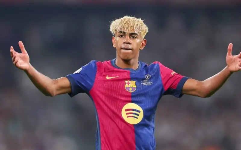 بشرط .. برشلونة يُحدّد مشاركة لامين يامال خلال مواجهة منتخب مصر الودية